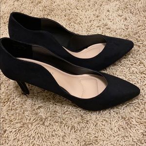 Black Kelly & Katie high heels.